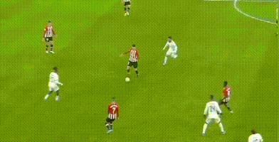 记者：申花今日奔赴天津，战津门虎应该会面临破密集防守难题