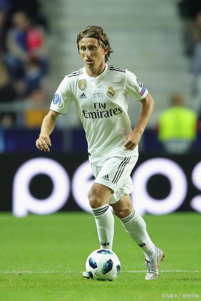 利物浦1-1森林！连续2轮不胜，仍6分优势领跑英超，若塔替补救主