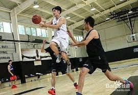 正视不足，坚定前行——专访中国短道速滑队主教练张晶