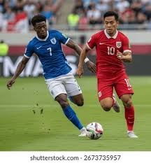 RNGM三轮首秀天崩开局：教练BP垮的厉害，B组唯一骄子要干啥？