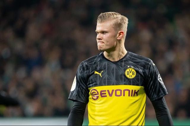 特别是在比 特别是在比